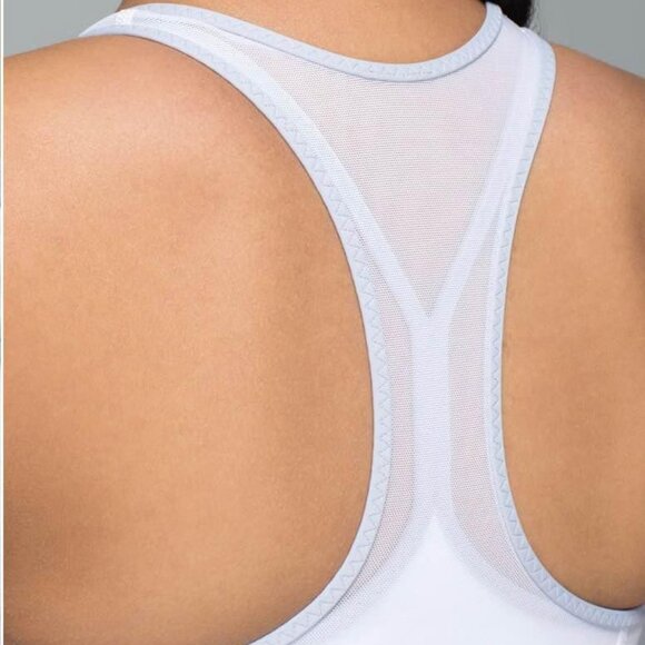 New Lululemon Pedal Pace Tank- Size 4 - Picture 4 of 5